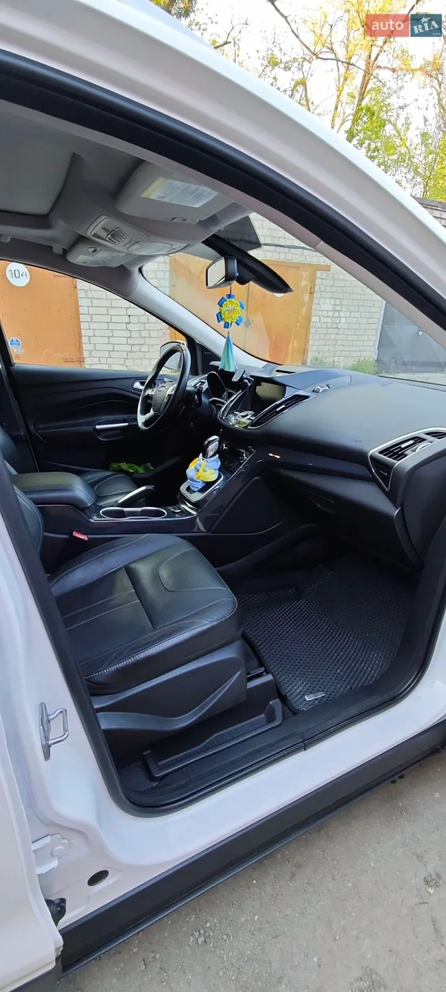 2012 Ford Escape - мініатюра 3