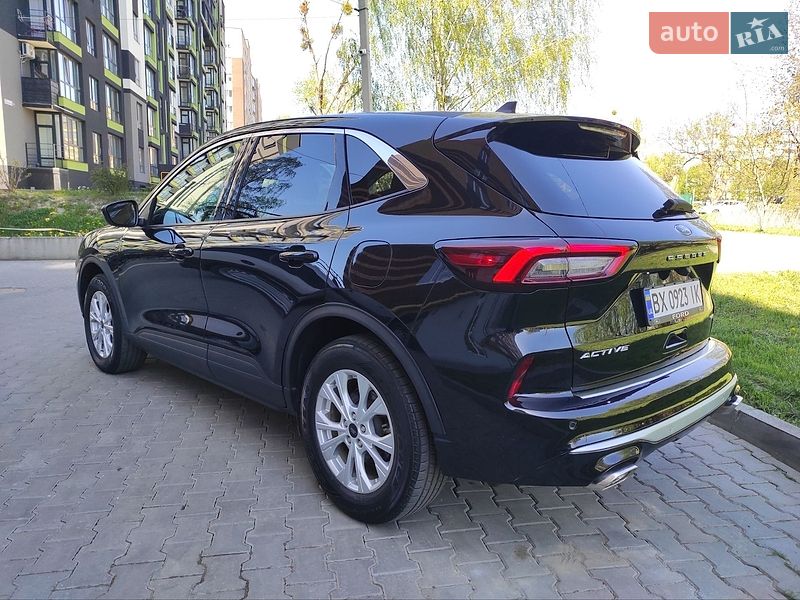 Позашляховик / Кросовер Ford Escape 2023 в Хмельницькому