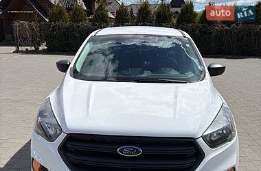 Внедорожник / Кроссовер Ford Escape 2019 в Стрые