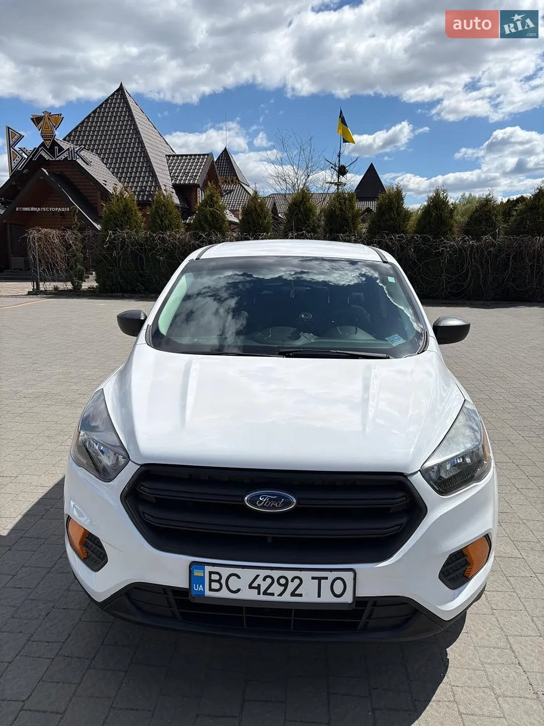 2019 Ford Escape - фото 1