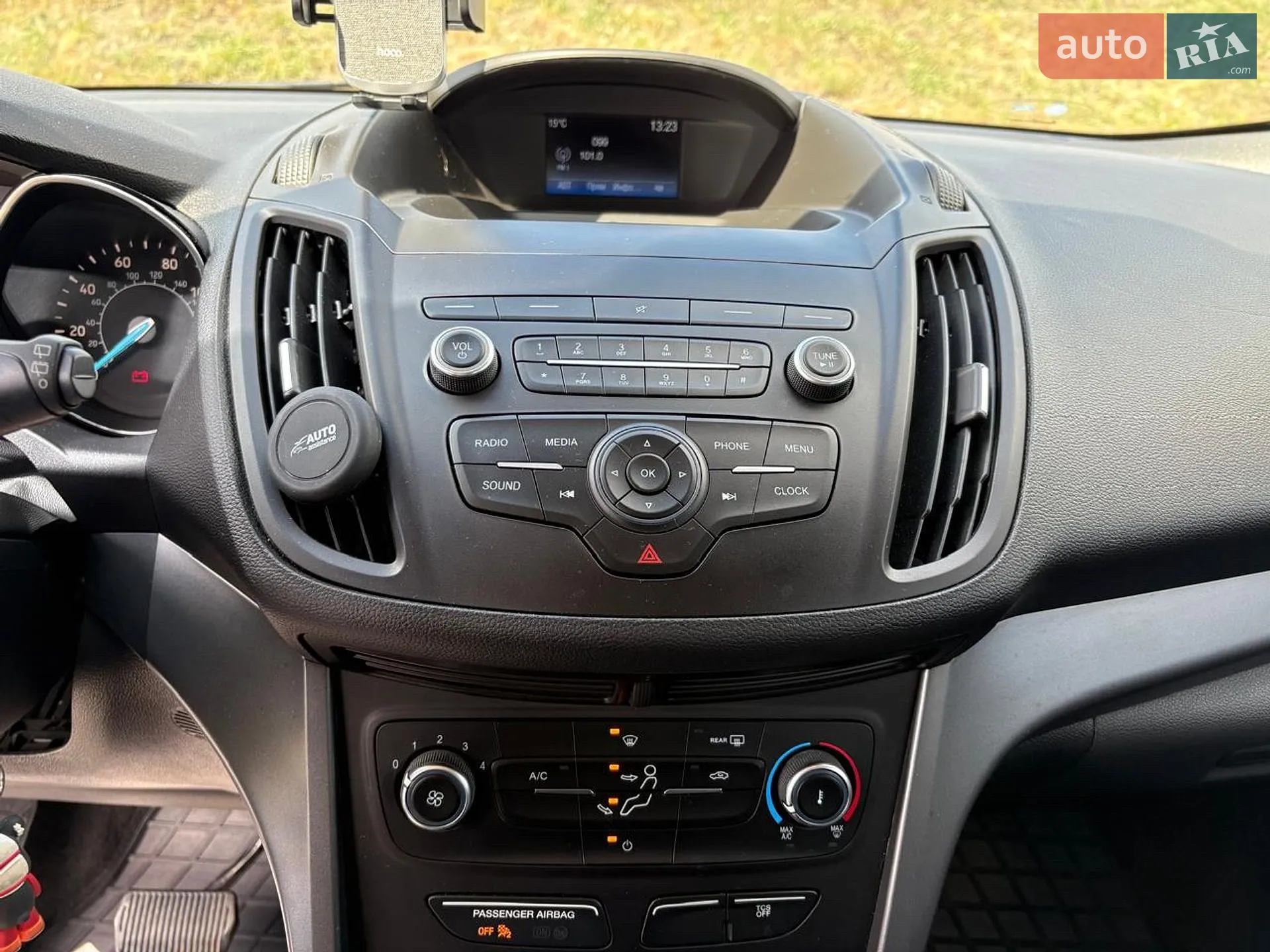 2019 Ford Escape - мініатюра 18