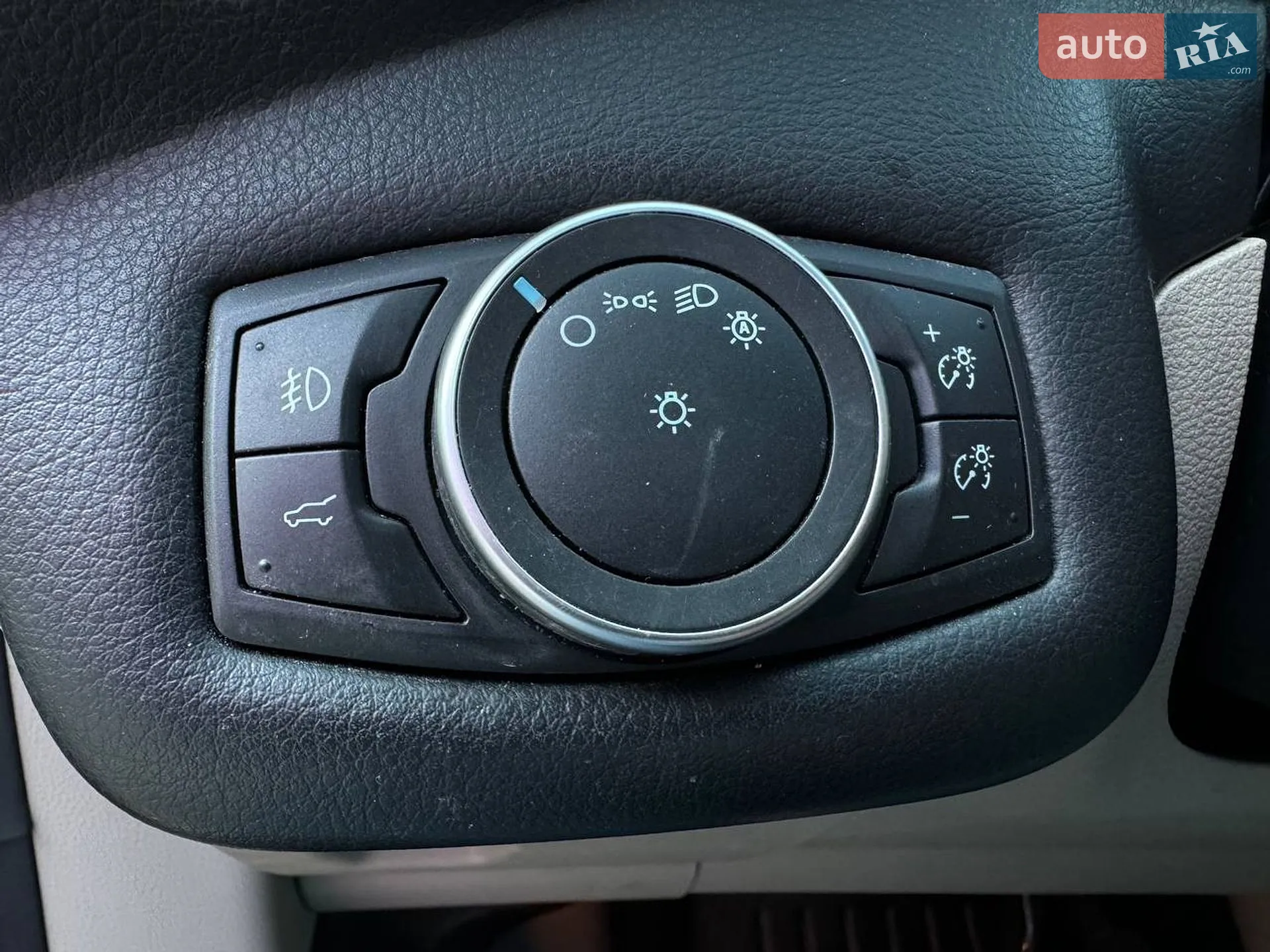 2018 Ford Escape - мініатюра 17