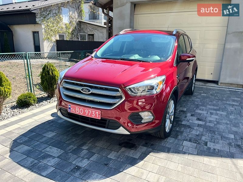 Внедорожник / Кроссовер Ford Escape 2017 в Каменке-Бугской