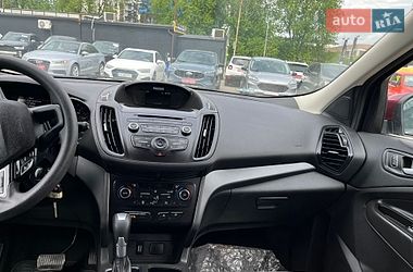 Позашляховик / Кросовер Ford Escape 2016 в Львові