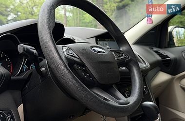 Позашляховик / Кросовер Ford Escape 2016 в Трускавці