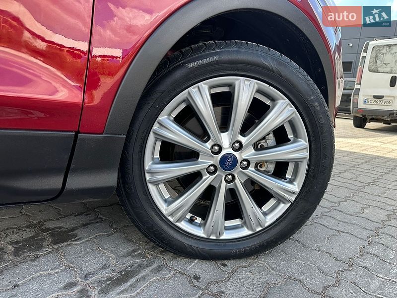Внедорожник / Кроссовер Ford Escape 2018 в Дрогобыче