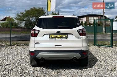Внедорожник / Кроссовер Ford Escape 2018 в Коломые