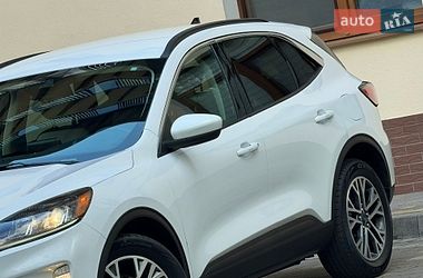 Позашляховик / Кросовер Ford Escape 2020 в Дрогобичі