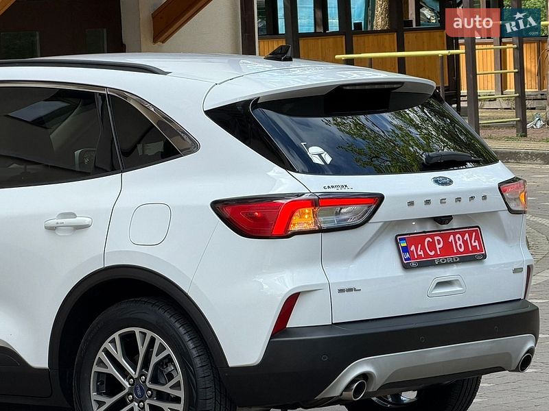 Позашляховик / Кросовер Ford Escape 2020 в Дрогобичі