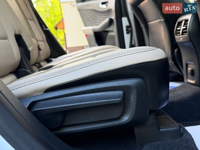 Позашляховик / Кросовер Ford Escape 2020 в Дрогобичі