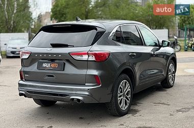 Внедорожник / Кроссовер Ford Escape 2022 в Шептицькому