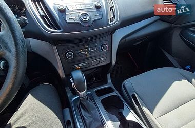 Позашляховик / Кросовер Ford Escape 2016 в Харкові