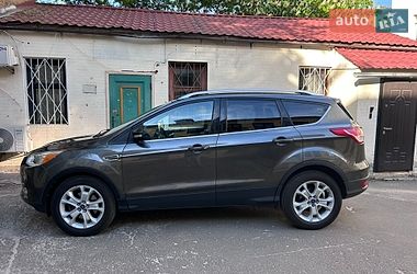 Внедорожник / Кроссовер Ford Escape 2015 в Киеве