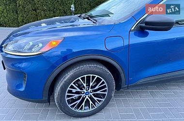Внедорожник / Кроссовер Ford Escape 2022 в Черкассах