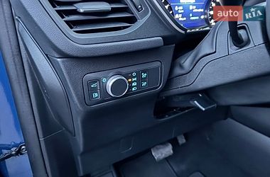 Внедорожник / Кроссовер Ford Escape 2022 в Черкассах