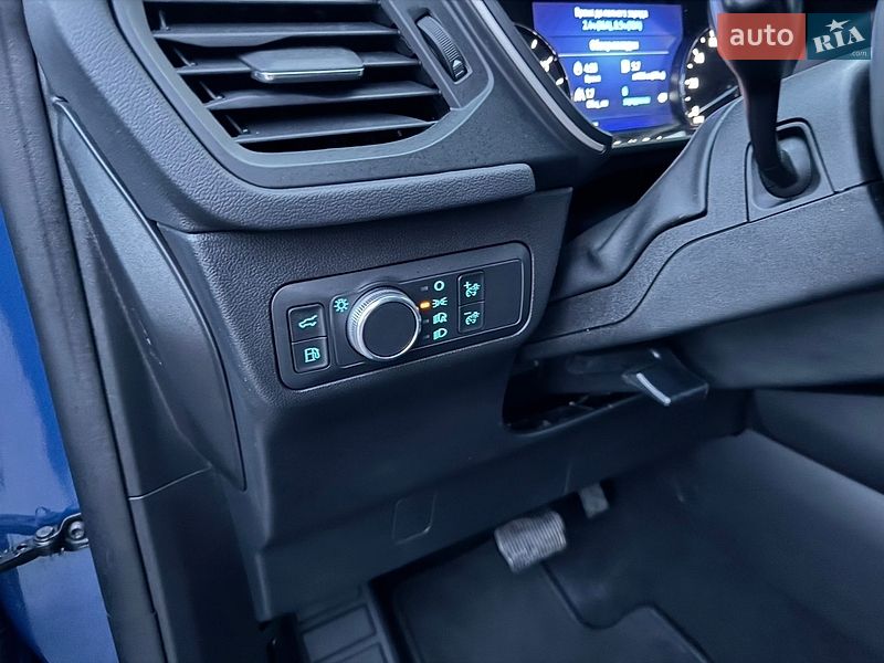 Внедорожник / Кроссовер Ford Escape 2022 в Черкассах