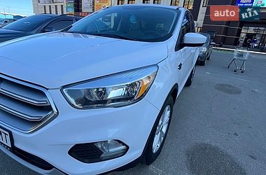 Позашляховик / Кросовер Ford Escape 2017 в Харкові
