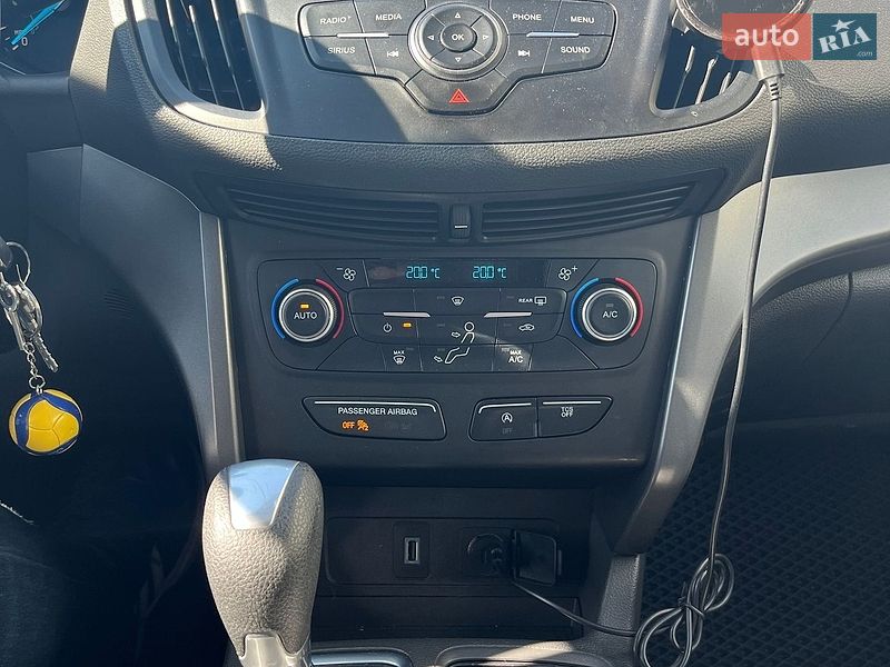 Позашляховик / Кросовер Ford Escape 2017 в Харкові