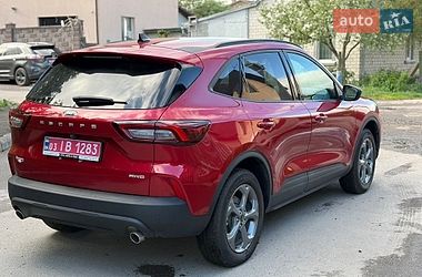 Позашляховик / Кросовер Ford Escape 2025 в Рівному