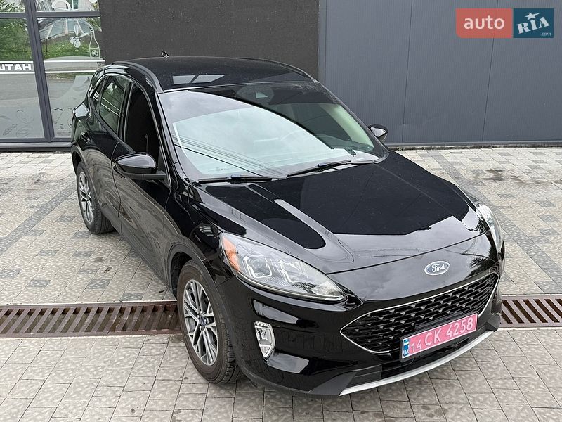 Внедорожник / Кроссовер Ford Escape 2020 в Тернополе