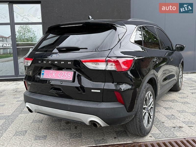 Внедорожник / Кроссовер Ford Escape 2020 в Тернополе