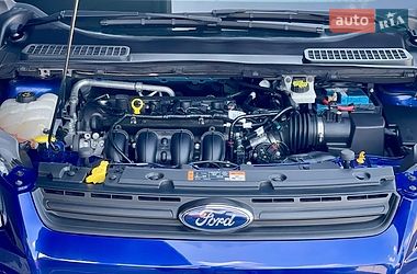 Позашляховик / Кросовер Ford Escape 2015 в Житомирі