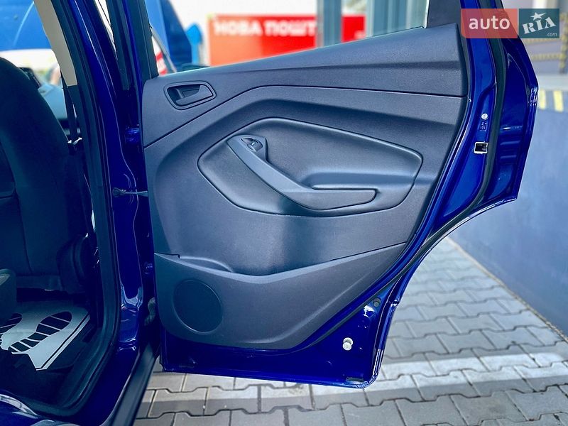 Позашляховик / Кросовер Ford Escape 2015 в Житомирі