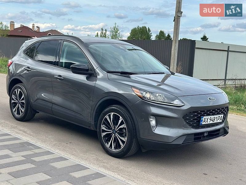 Позашляховик / Кросовер Ford Escape 2021 в Києві