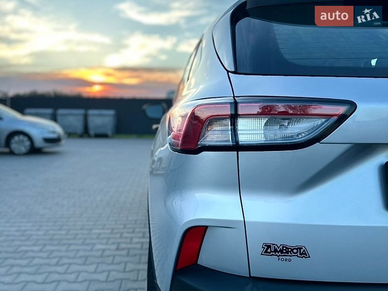 Внедорожник / Кроссовер Ford Escape 2020 в Владимире