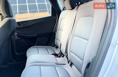 Внедорожник / Кроссовер Ford Escape 2020 в Владимире