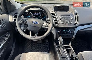 Внедорожник / Кроссовер Ford Escape 2018 в Харькове фото 13 Внедорожник / Кроссовер Ford Escape 2018 в Харькове