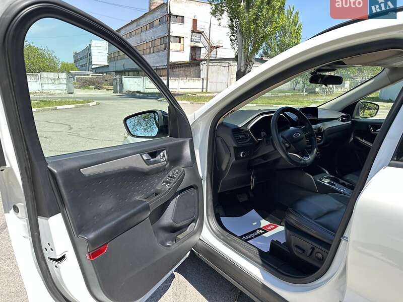 Внедорожник / Кроссовер Ford Escape 2019 в Запорожье фото 19 Внедорожник / Кроссовер Ford Escape 2019 в Запорожье