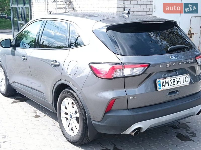 Внедорожник / Кроссовер Ford Escape 2022 в Житомире