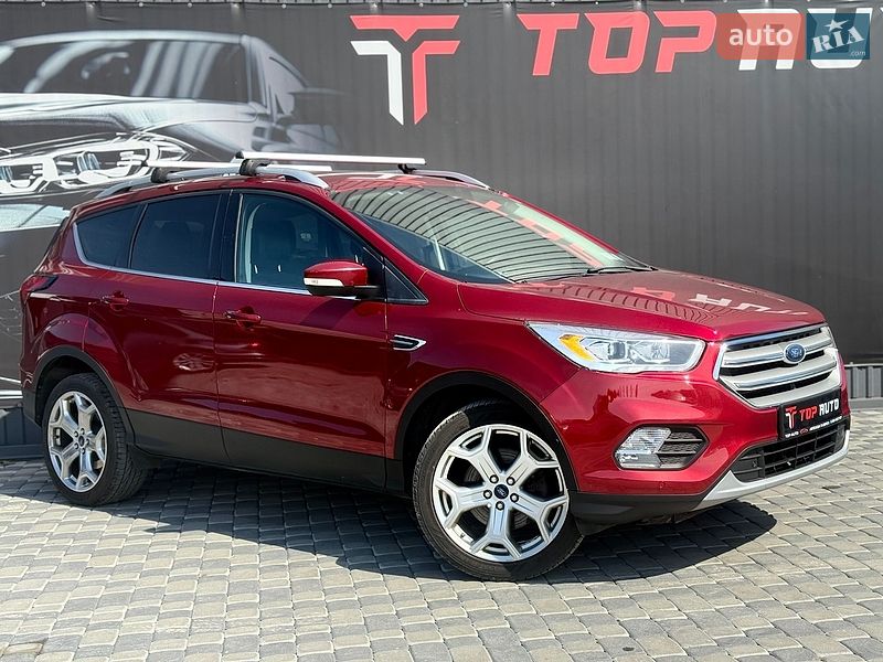 Внедорожник / Кроссовер Ford Escape 2019 в Львове