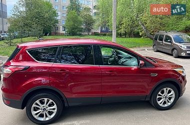 Внедорожник / Кроссовер Ford Escape 2017 в Львове