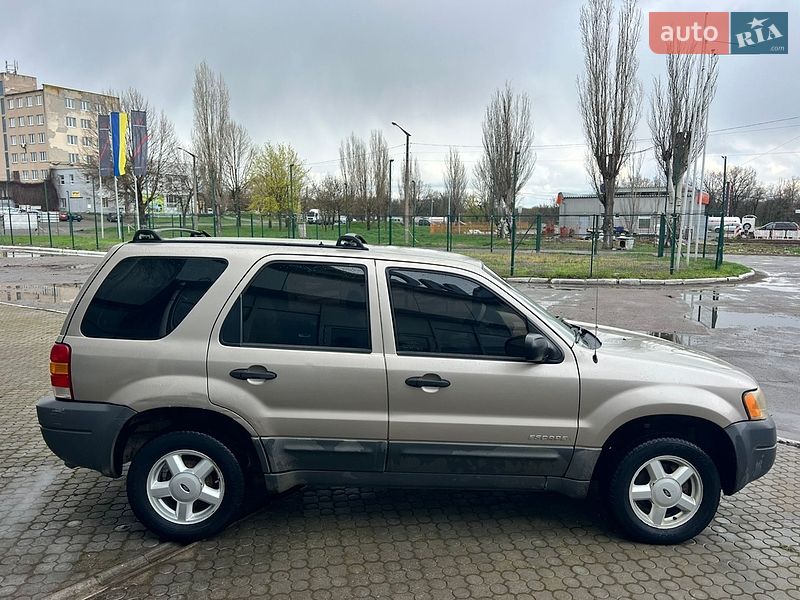 Внедорожник / Кроссовер Ford Escape 2001 в Николаеве