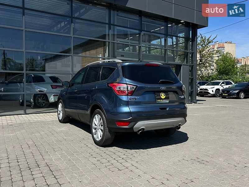 Внедорожник / Кроссовер Ford Escape 2018 в Ивано-Франковске