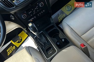 Внедорожник / Кроссовер Ford Escape 2018 в Ивано-Франковске