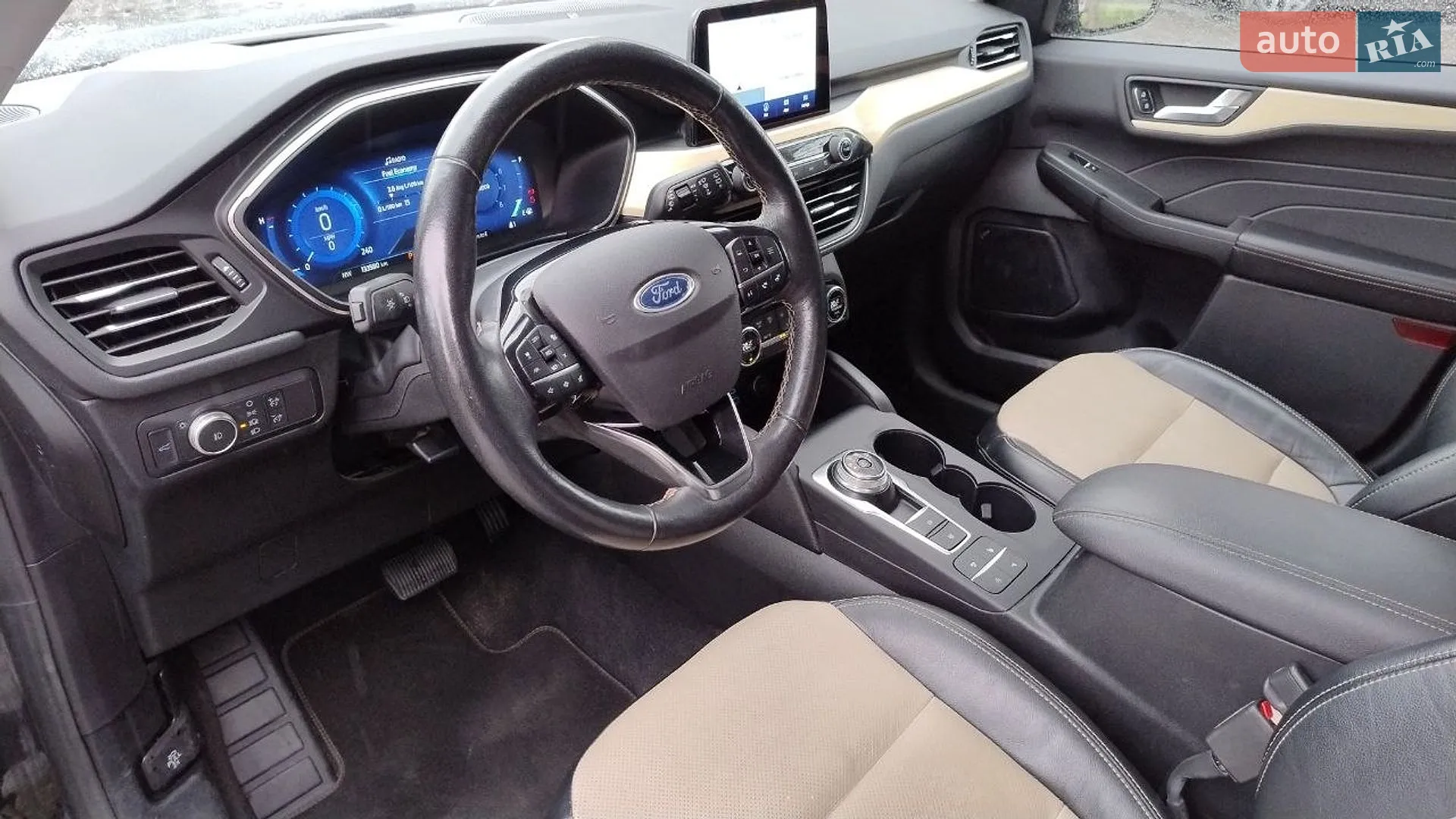 2021 Ford Escape - фото 1