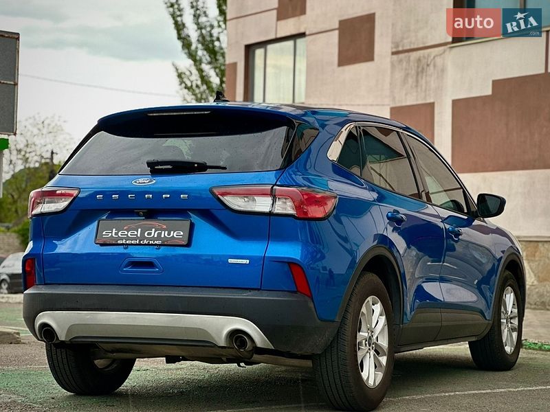 Внедорожник / Кроссовер Ford Escape 2019 в Николаеве