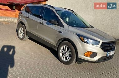 Внедорожник / Кроссовер Ford Escape 2018 в Хмельницком