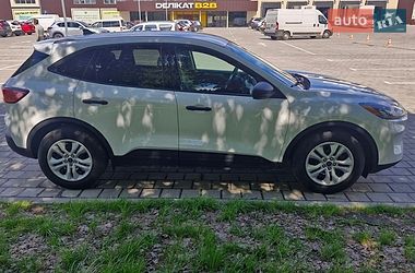 Внедорожник / Кроссовер Ford Escape 2022 в Черкассах