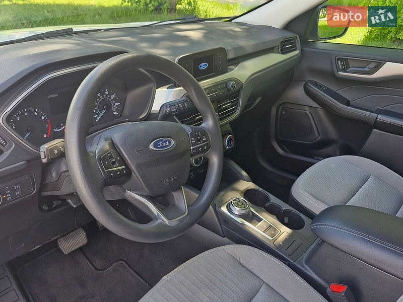 Внедорожник / Кроссовер Ford Escape 2022 в Черкассах