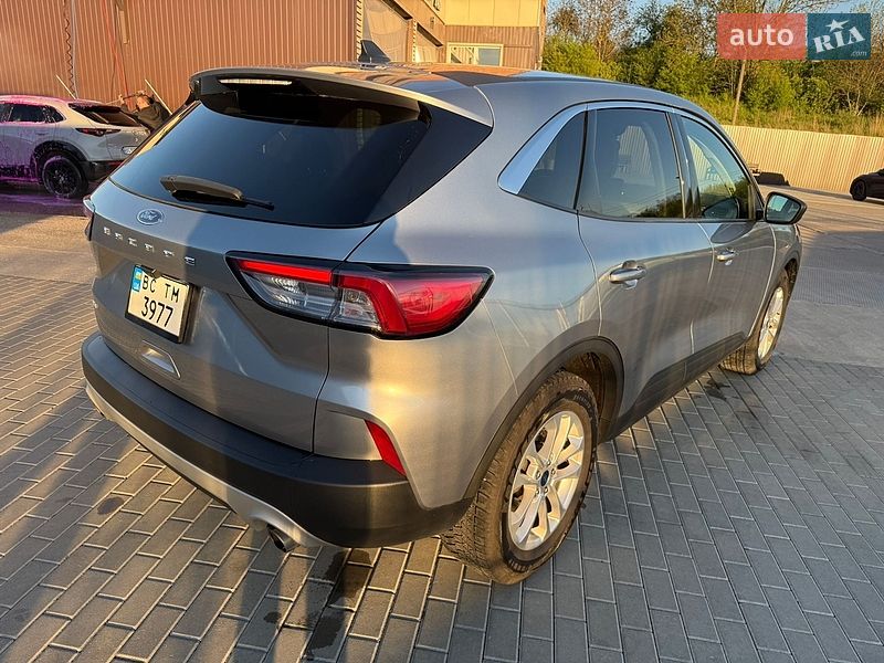 Внедорожник / Кроссовер Ford Escape 2022 в Жидачове