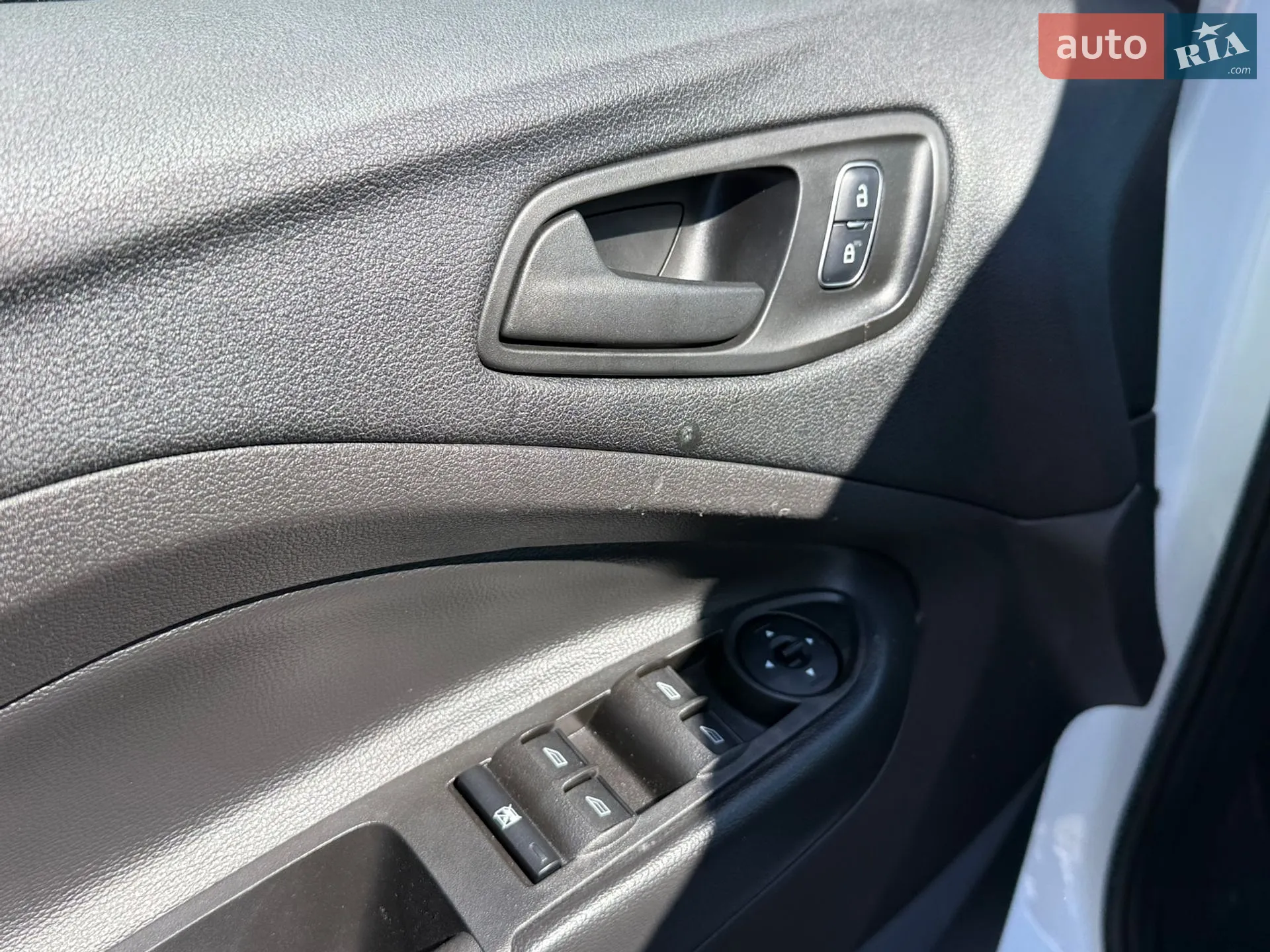2017 Ford Escape - мініатюра 44