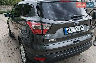 Внедорожник / Кроссовер Ford Escape 2017 в Изяславе