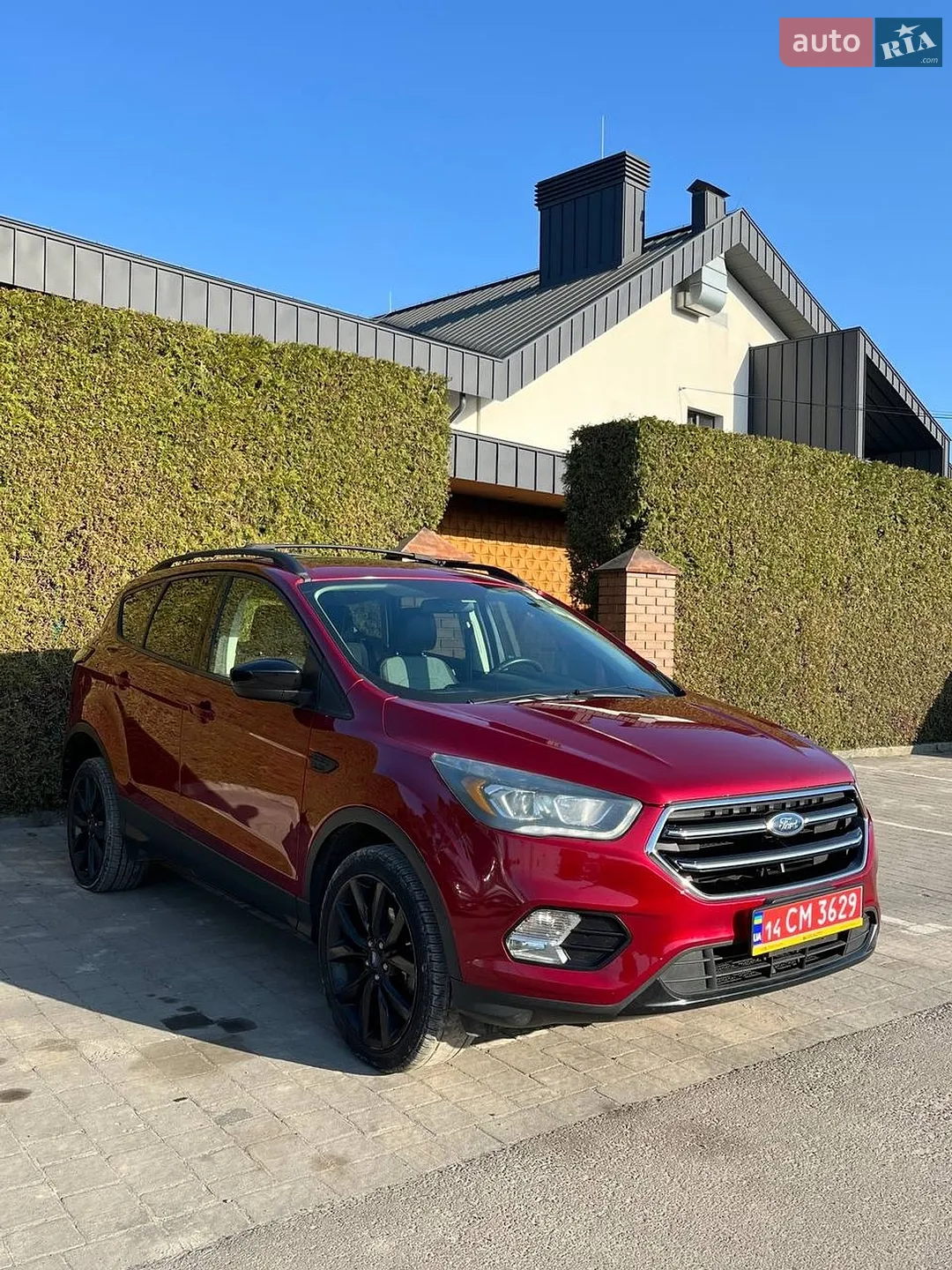 2017 Ford Escape - фото 1