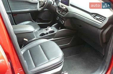 Внедорожник / Кроссовер Ford Escape 2022 в Ивано-Франковске