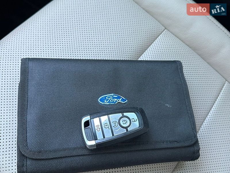 Внедорожник / Кроссовер Ford Escape 2020 в Запорожье
