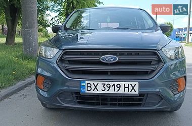 Внедорожник / Кроссовер Ford Escape 2018 в Шепетовке